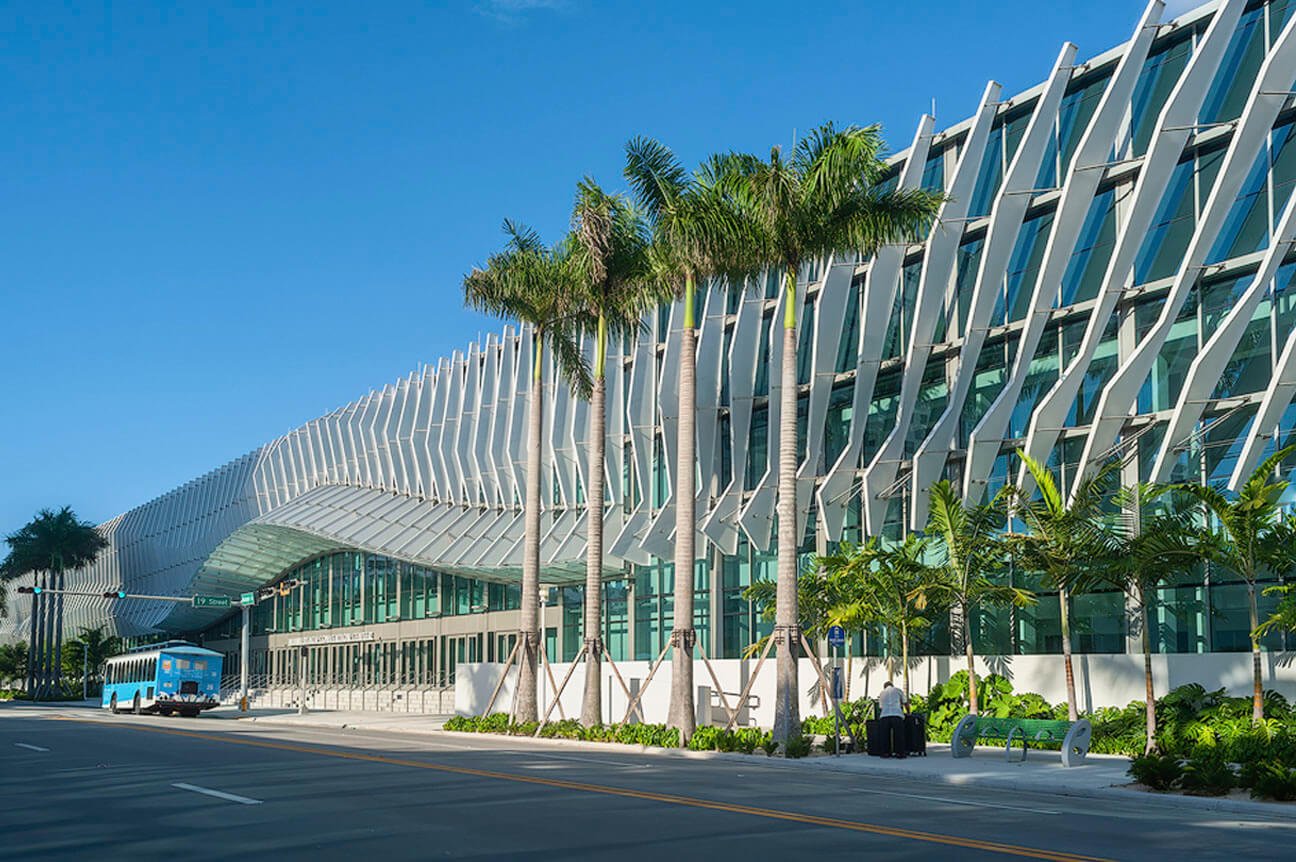 Miami Yacht Show Convention Center location